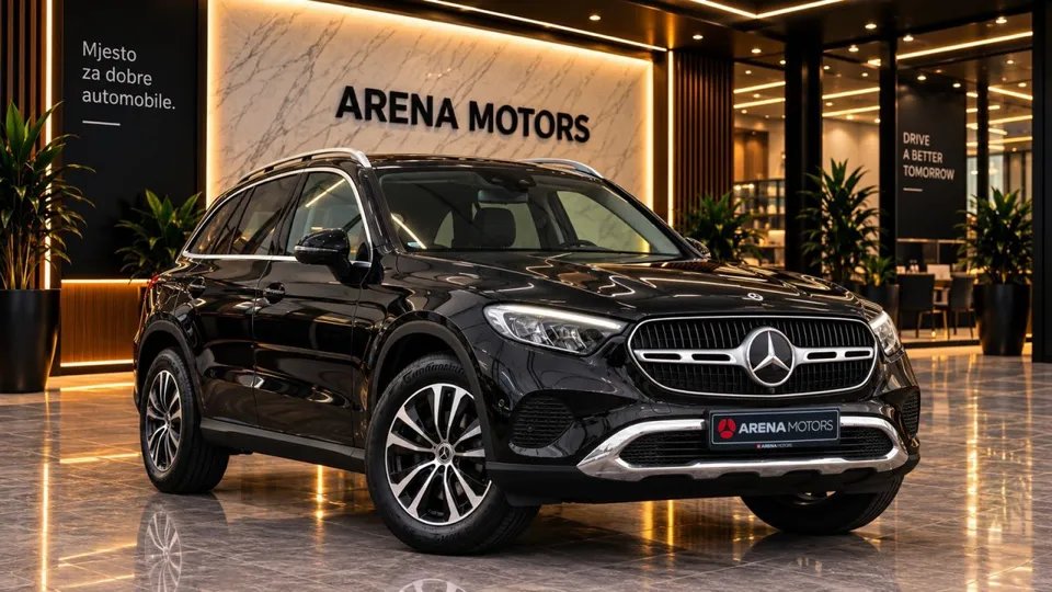 Crni Mercedes-Benz GLC 220 d, prednji pogled s lijeve strane i alu felge