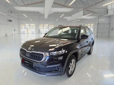 Škoda Kodiaq, crna, prednji lijevi ugao u prostoriji salona