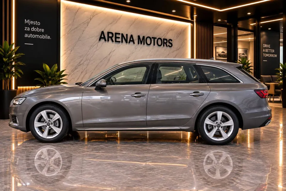Audi A4 Avant, siva boja, lijevi bok i zadnji dio karavana