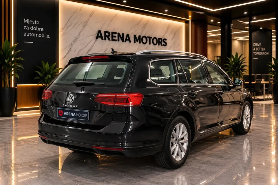 Volkswagen Passat Karavan, crni, zadnji desni ugao i bočna strana