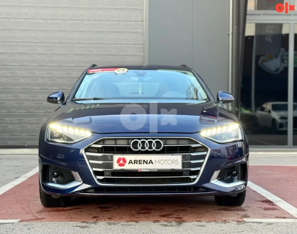 Audi A4 Avant, prednja maska i LED svjetla, plavi karavan gledan sprijeda