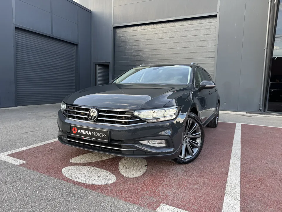 Volkswagen Passat Variant, siva, prednji lijevi ugao, LED farovi i prednja maska