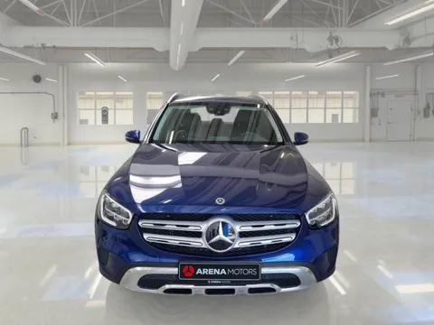 Mercedes-Benz GLC 300 d, prednja maska sa zvijezdom i LED farovima, plava boja