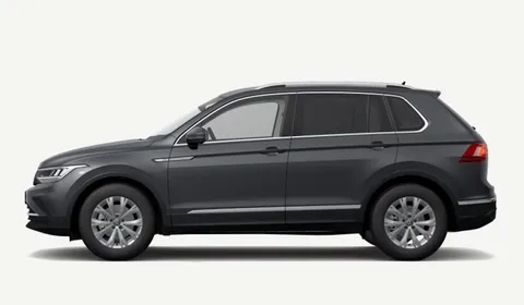 Volkswagen Tiguan, siva boja, bočni prikaz lijeve strane s alu felgama