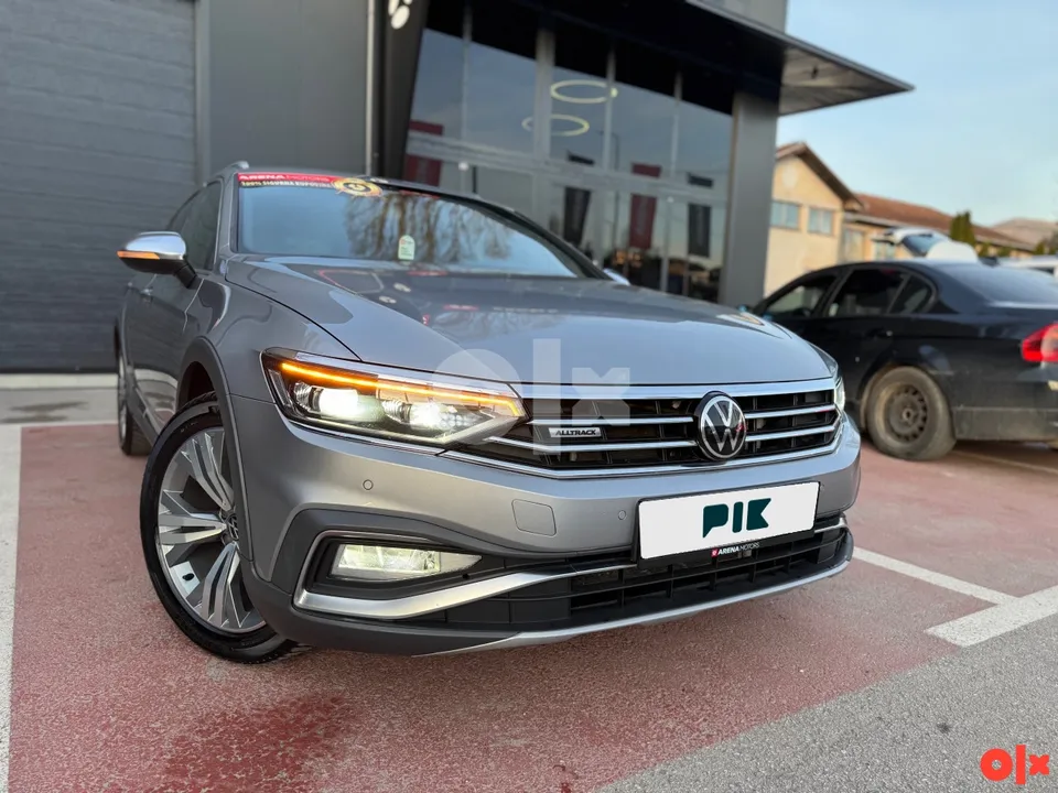 Volkswagen Passat Alltrack, prednji lijevi ugao izbliza, LED farovi i krom detalji na braniku