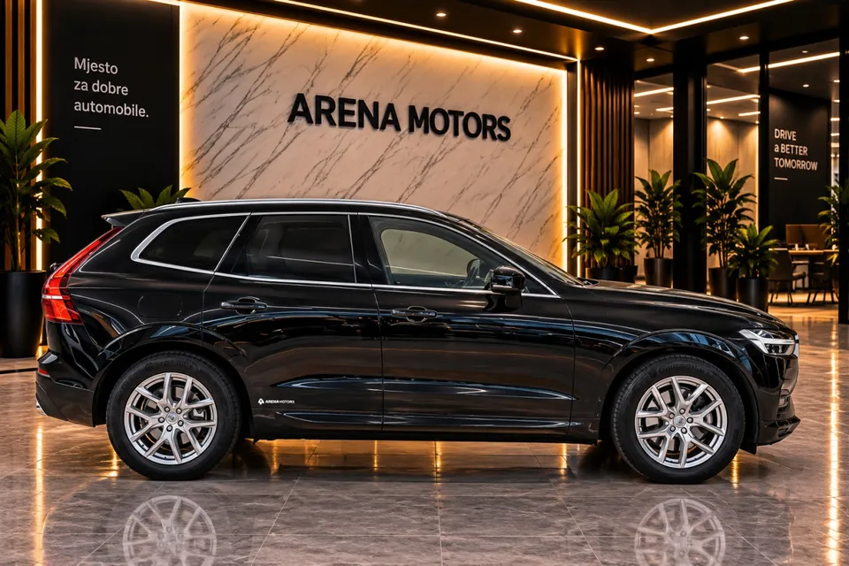 Crni Volvo XC60, desna bočna strana