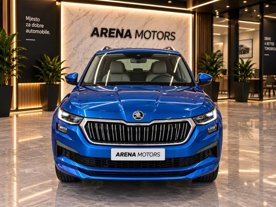 Plava Škoda Kodiaq, pogled sprijeda: maska s hromiranim okvirom, LED farovi i branik
